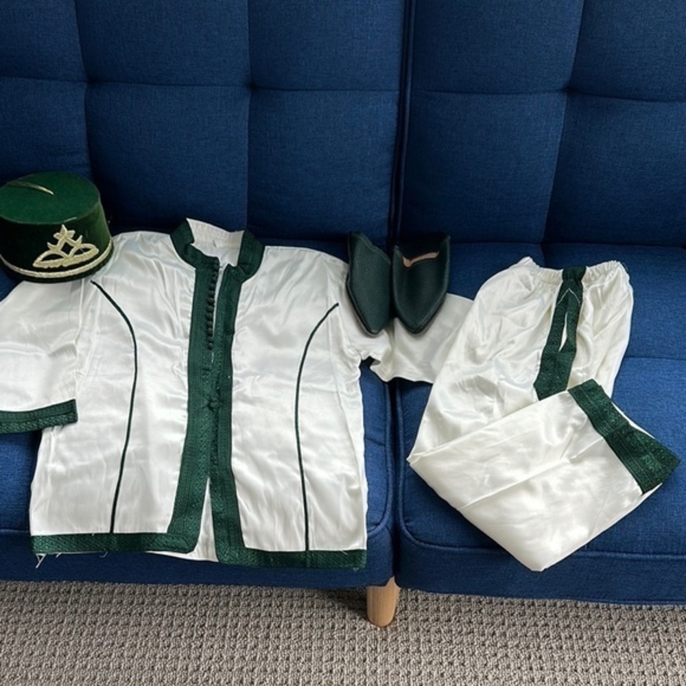 White and Green Traditional mMoroccan Outfit Shirt-Pants -shoes-hat